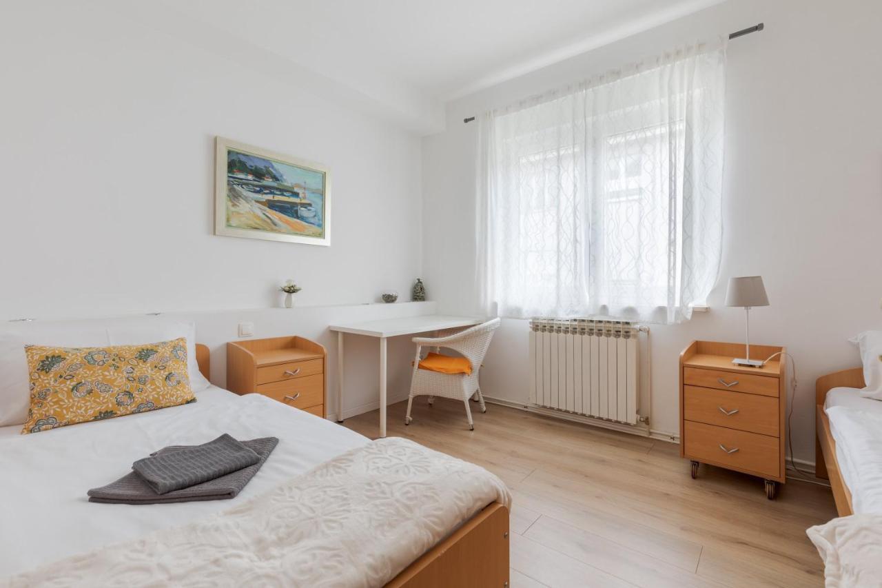 Lisinski Apartment With Private Parking ザグレブ エクステリア 写真
